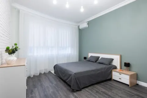 Jak przykleić wykładzinę PCV na ścianę